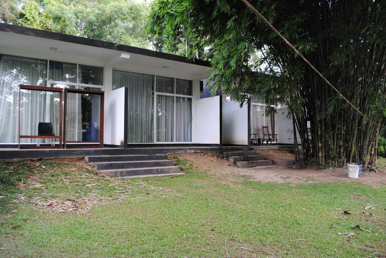 Bridge Hotel Negombo Kimbulapitiya Eksteriør billede